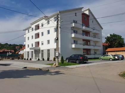 Avnojska Bb | 4zida.rs