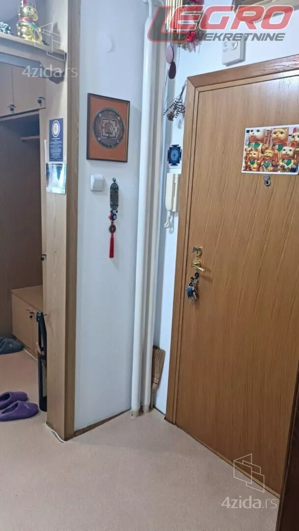 Troiposoban stan | 4zida