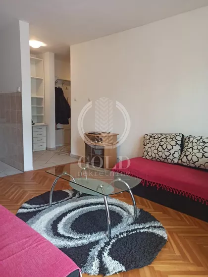 Kolo srpskih sestara | 4zida.rs