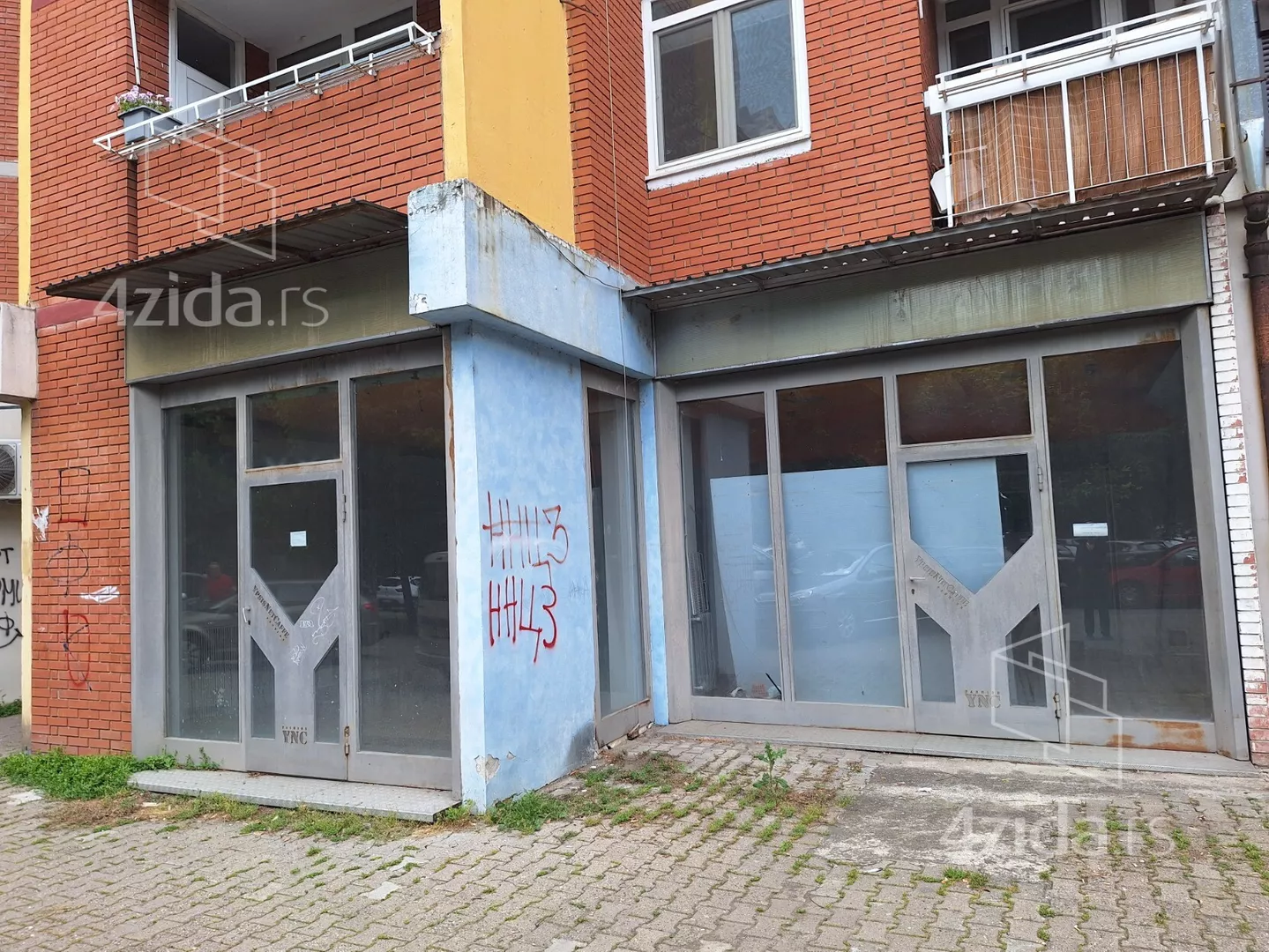 Lokal | 4zida