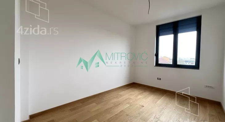 Petosoban stan | 4zida