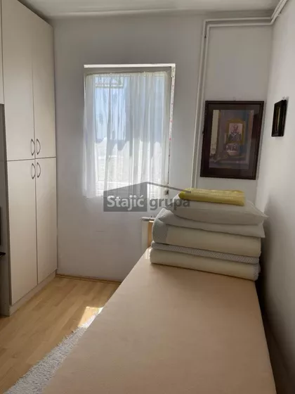 Labudovo Brdo | 4zida.rs