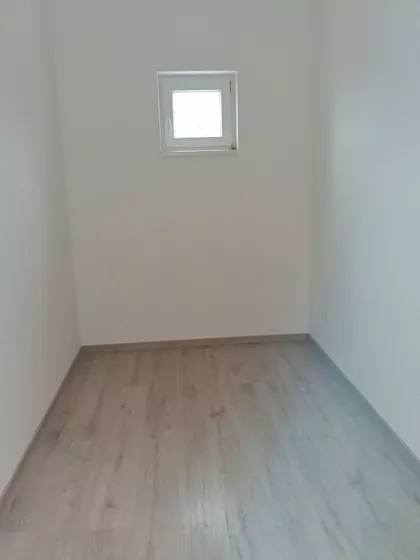 Sremska Kamenica | 4zida.rs