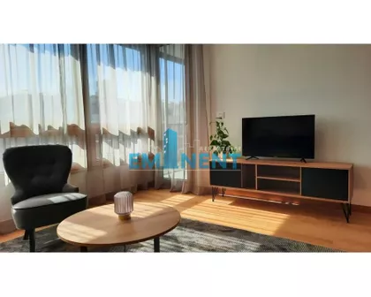 Tadije Sondermajera | 4zida.rs