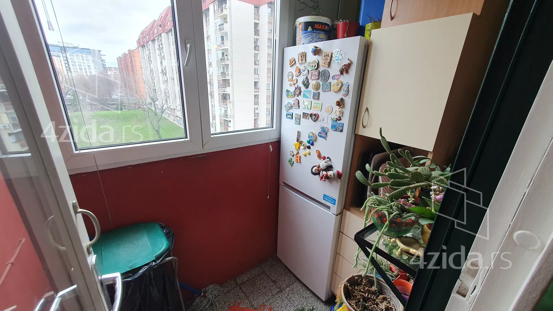 Troiposoban stan | 4zida