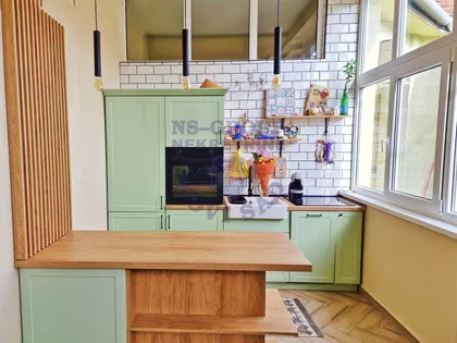 Trg Dr Zorana Đinđića | 4zida.rs