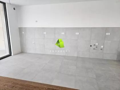 Bulevar Nemanjića | 4zida.rs