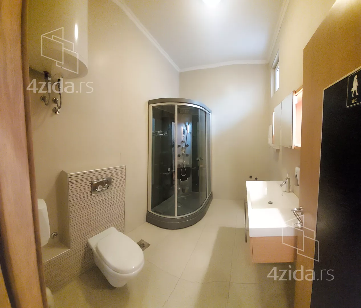 Petosoban stan | 4zida