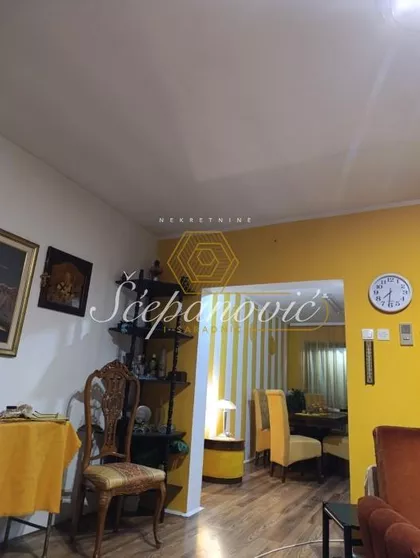 Jazak | 4zida.rs