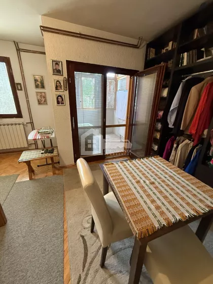 Zelenčeva | 4zida.rs