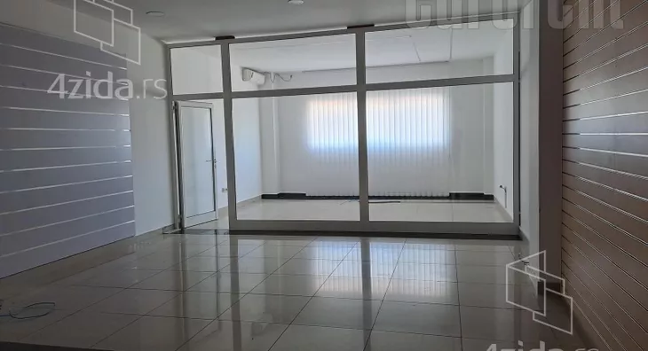 Poslovni prostor | 4zida