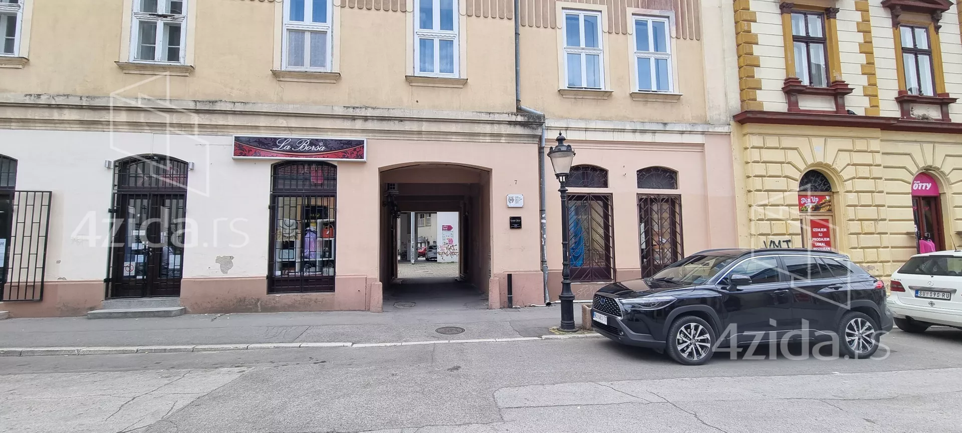 Poslovni prostor | 4zida