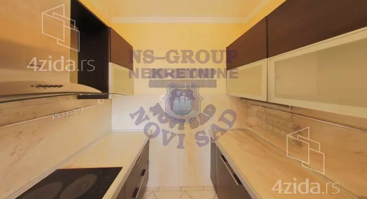 Četvoroiposoban stan | 4zida