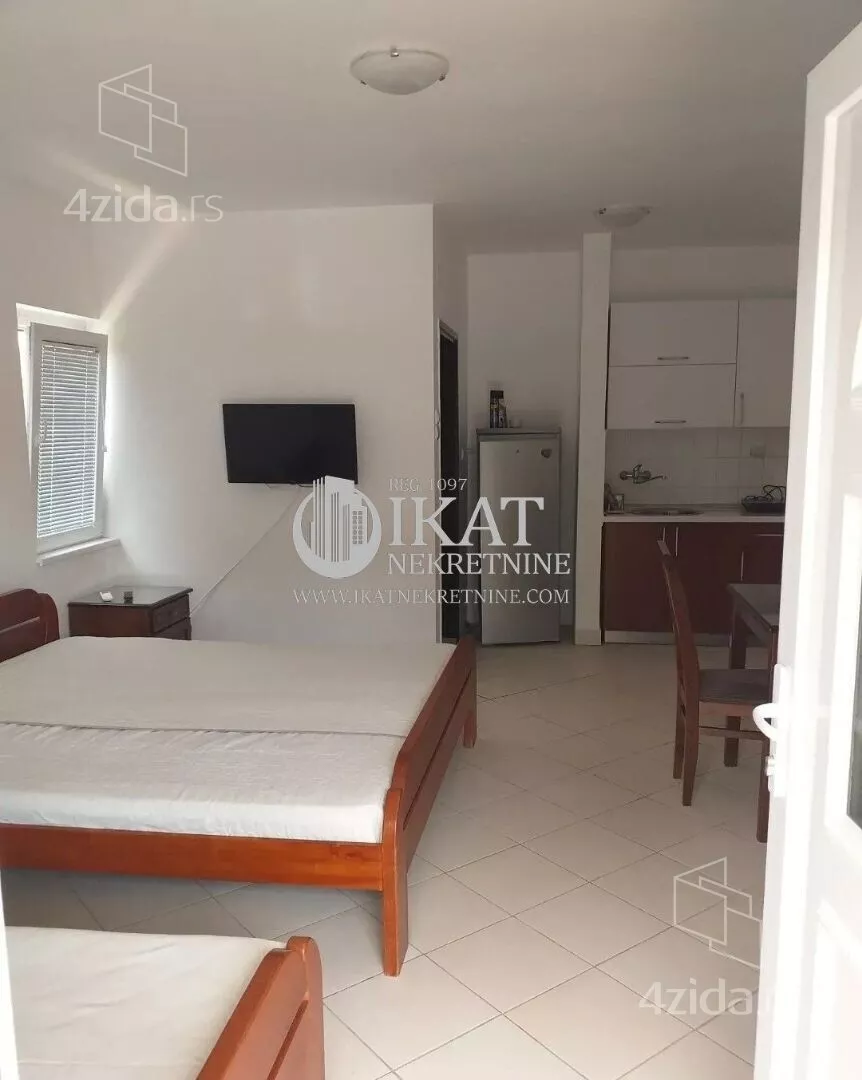 5-etažna kuća | 4zida