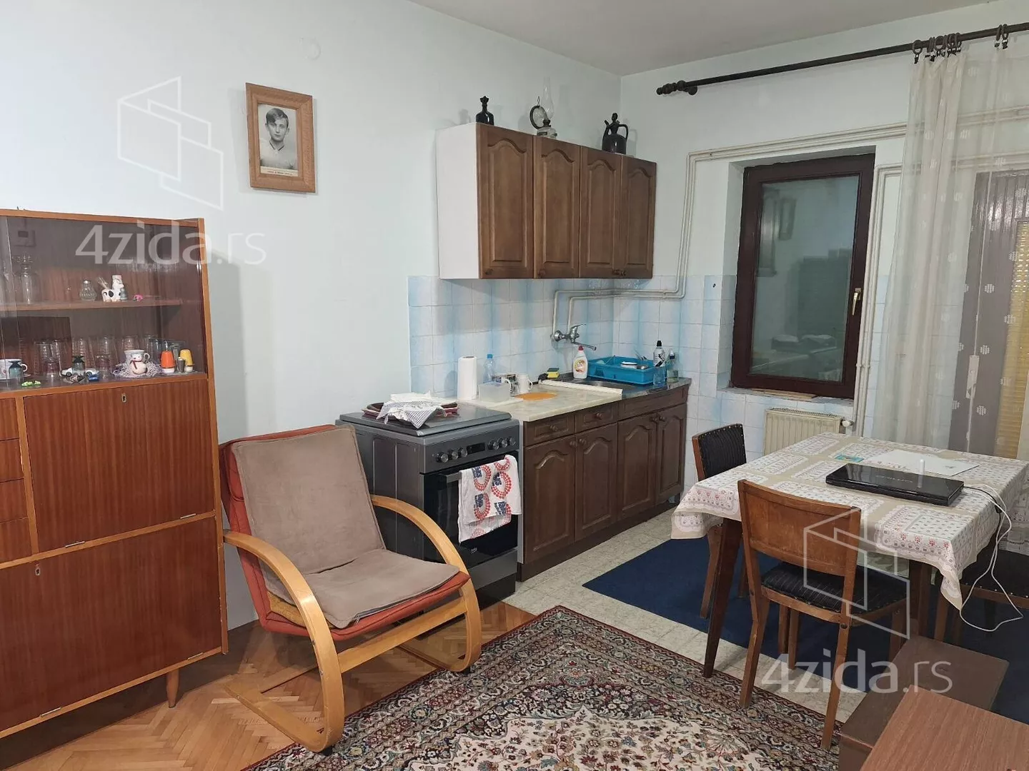 4-etažna kuća | 4zida