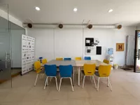 Lokal | 4zida