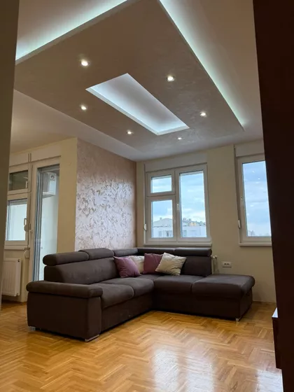 8. Marta 9A | 4zida.rs