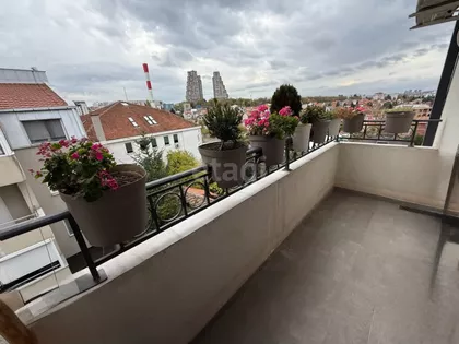 Učiteljsko Naselje | 4zida.rs