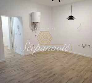 Stari Grad, Gradske lokacije, Novi Sad, 1.5 stan | 4zida.rs