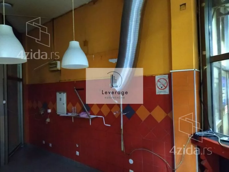 Lokal | 4zida