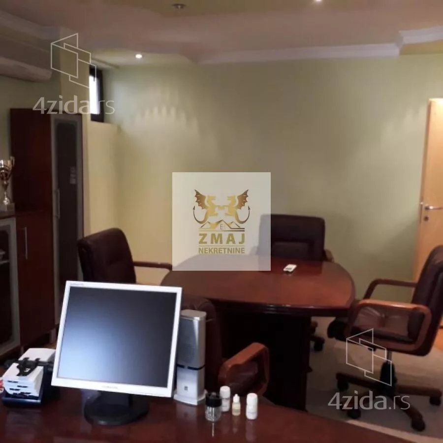 Poslovni prostor | 4zida