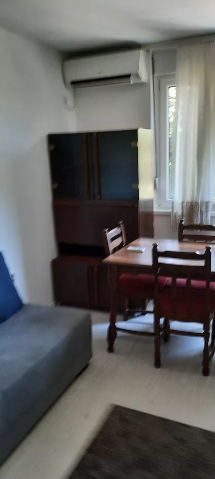 Kralja Milana Obrenovića 14 | 4zida.rs