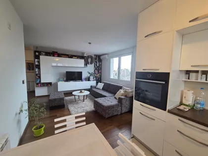 Bulevar Evrope 28 | 4zida.rs