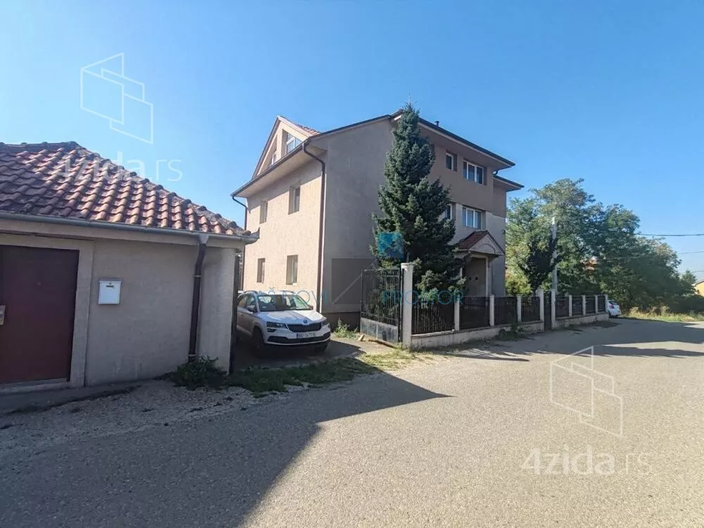 Kuća | 4zida