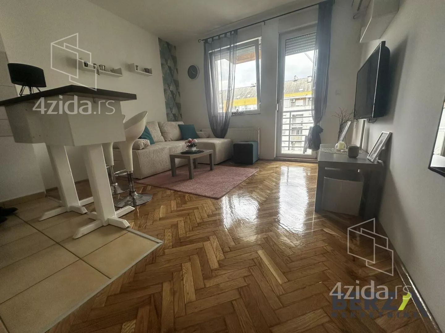 Garsonjera | 4zida