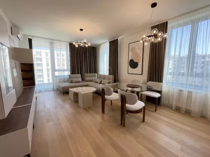 Nikolaja Kravcova | 4zida.rs