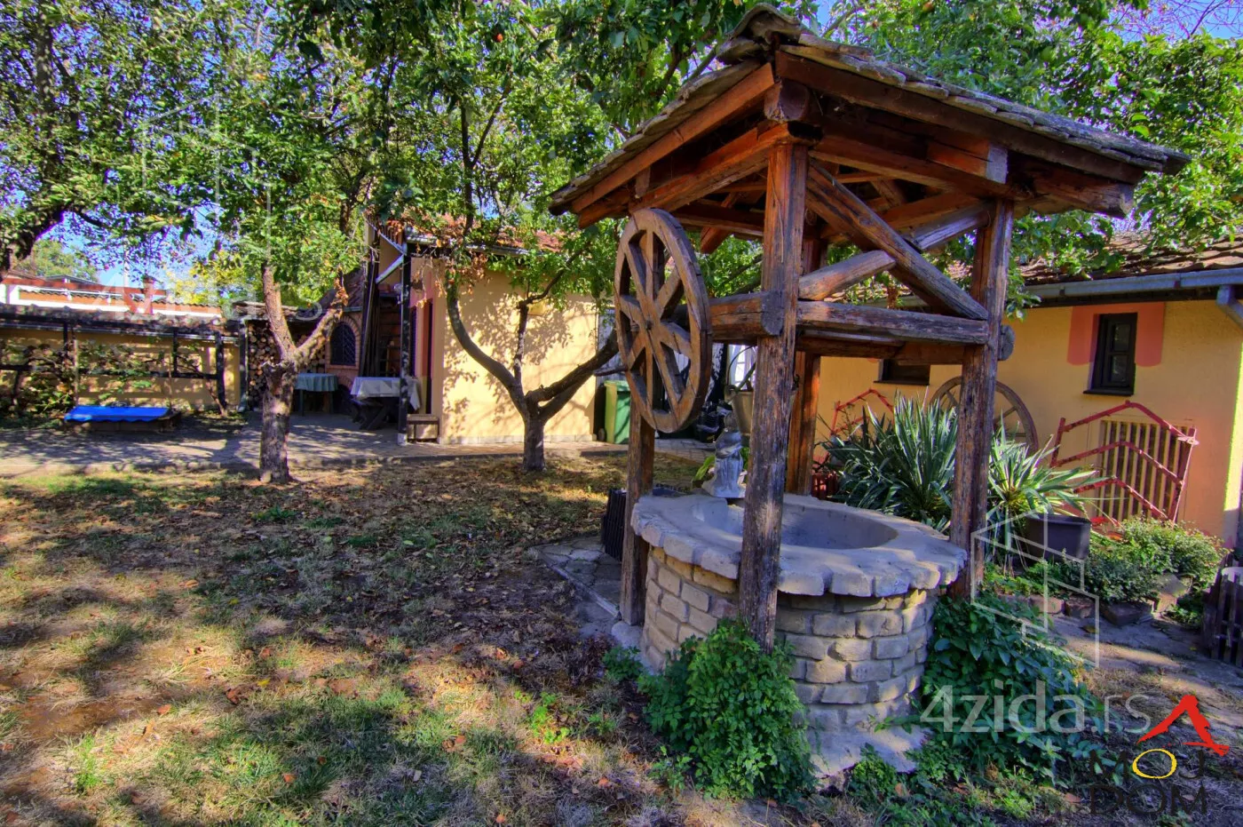 Kuća | 4zida