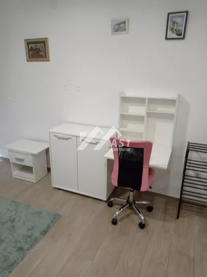 Suvoborska | 4zida.rs