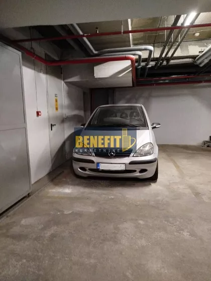 Maksima Gorkog | 4zida.rs