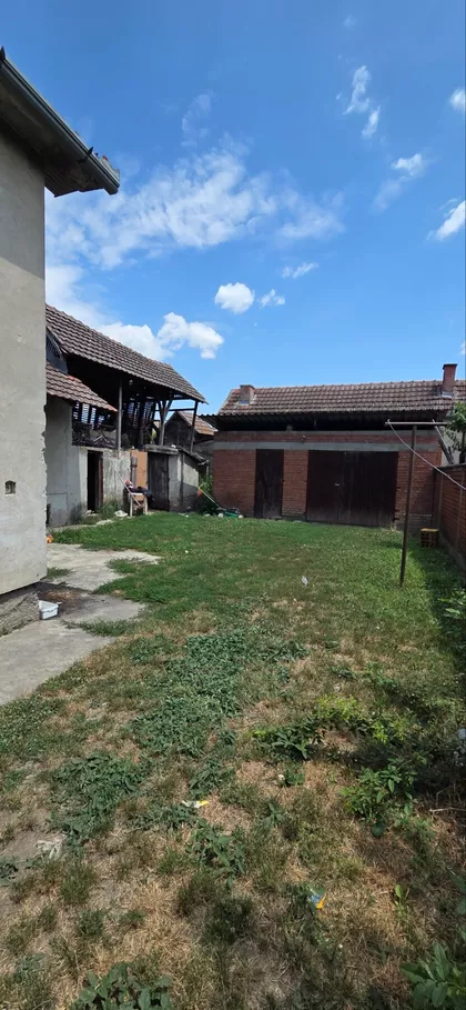 Dr. Lazara Pačua 70A | 4zida.rs