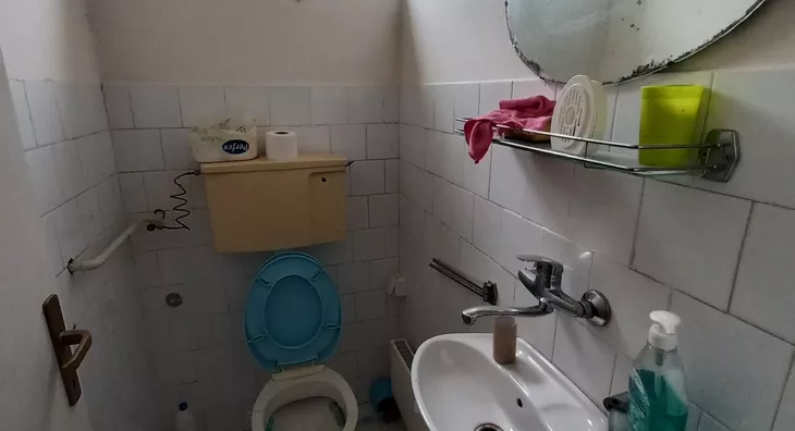 Poslovna zgrada | 4zida