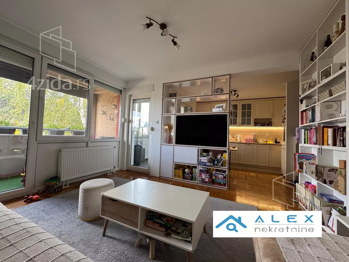 Četvorosoban stan | 4zida