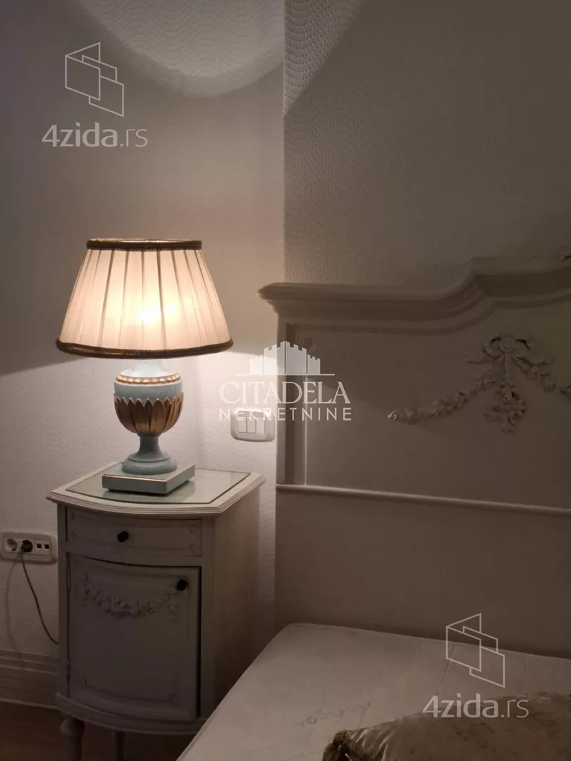 4-etažna kuća | 4zida