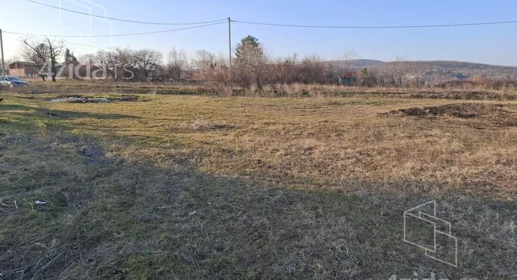 Plac | 4zida