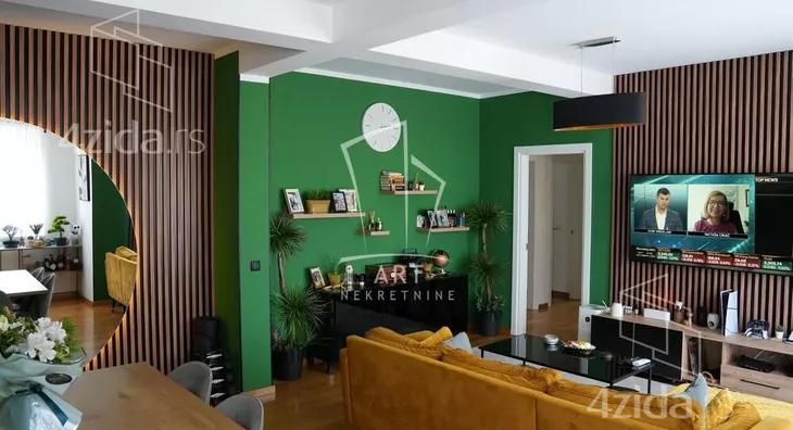 Četvorosoban stan | 4zida