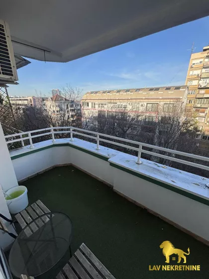 RADNIČKA | 4zida.rs