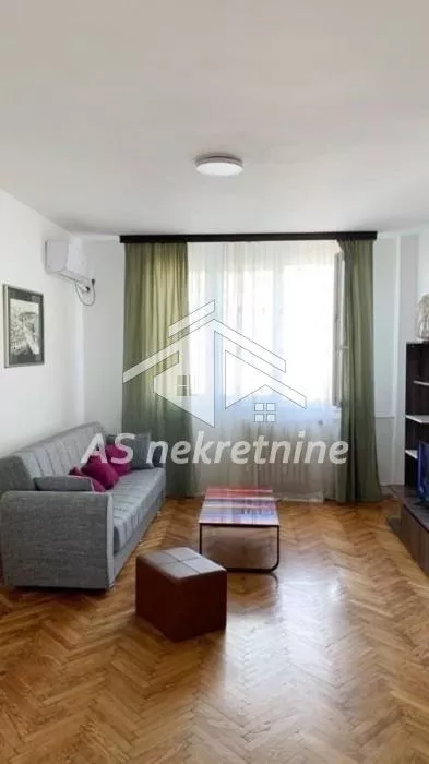 Zeleni Venac | 4zida.rs