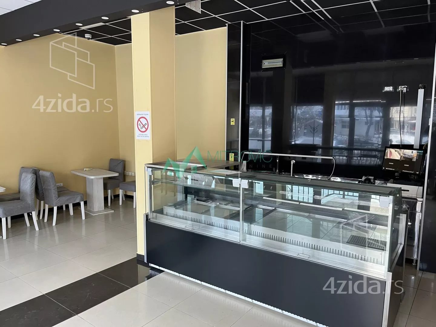 Poslovni prostor | 4zida