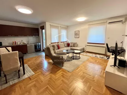 Kneginje Julije | 4zida.rs