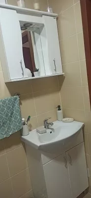 VLADIMIRA GORTANA | 4zida.rs