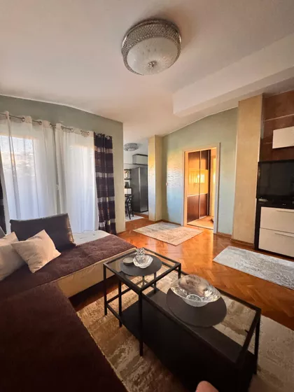 SIME IGUMANOVA | 4zida.rs