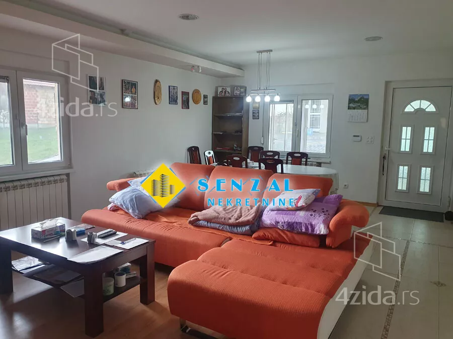 3-etažna kuća | 4zida
