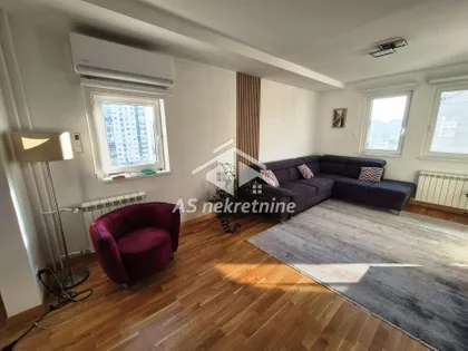 Dr Ivan Ribar | 4zida.rs