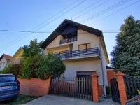 Gradske lokacije, Sremski Karlovci | 4zida.rs