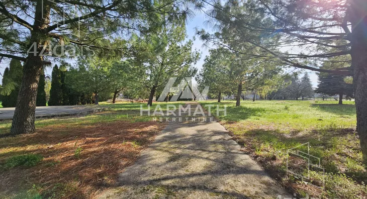 Poslovna zgrada | 4zida