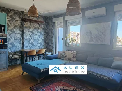 Polgar Andraša | 4zida.rs